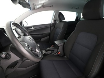Hyundai Tucson III SUV 1.6 GDI 132KM 2017 Hyundai Tucson Niski przebieg Navi Czujniki, zdjęcie 12