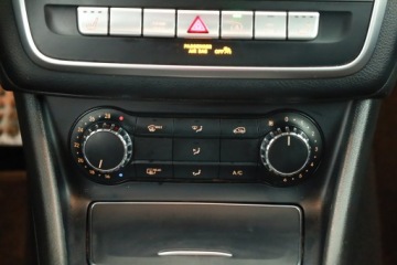 Mercedes CLA C117 Shooting Brake Facelifting 2.0 220 184KM 2018 Mercedes CLA 220 4MATIC, Salon Polska, 4X4, zdjęcie 10