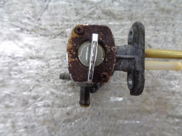 KAWASAKI ZR7 ZR-7 топливный кран