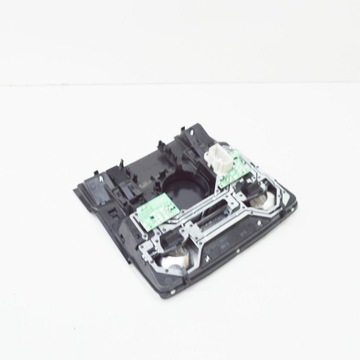 LAMPA POLSTROVÁNÍ VW PASSAT B6 1K0947105R