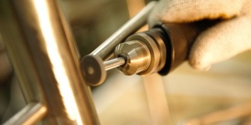 Гибкая насадка вала для угловой шлифовальной машины.