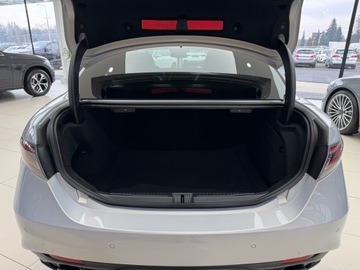 Alfa Romeo Giulia II Sedan Facelifting 2023 2.0 GME Turbo 280KM 2024 Alfa Romeo Giulia Q4 Veloce / Harman/kardon / Szyb, zdjęcie 16