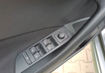 Skoda Kamiq Crossover 1.0 TSI 95KM 2023 Skoda Kamiq Skoda Kamiq Ambition 1.0 TSI 95KM Kamera LED Clima 95KM, zdjęcie 19