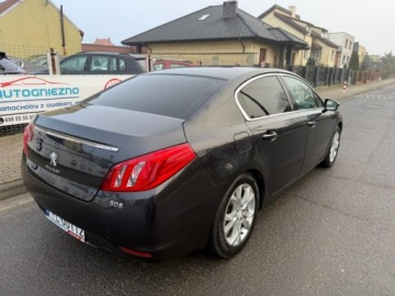 Peugeot 508 I Sedan 2.0 Hybrid4 200KM 2012 Peugeot 508 Hybrid4 200KM Naped 4x4 Xenony Nawigacja Head-Up Serwisowany G, zdjęcie 2