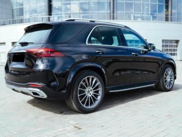Mercedes GLE V167 SUV Facelifting 3.0 450d 367KM 2026 MERCEDES-BENZ GLE 450 d 4-Matic AMG Line 3.0 (367KM) 2026, zdjęcie 2