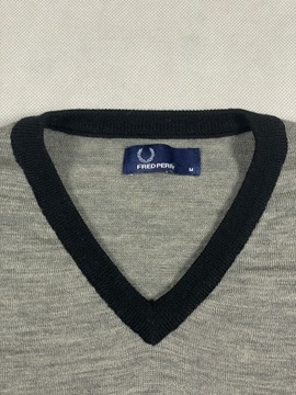 Fred Perry sweter sweterek wełna v-neck logo M L