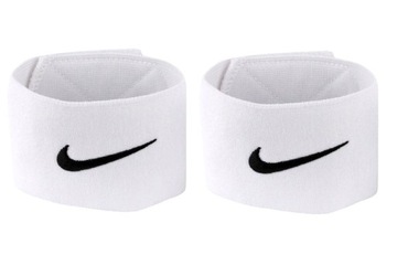 ЗАЩИТНЫЕ ЛЕНТЫ NIKE, ПОДДЕРЖИВАЮЩИЕ ФУТБОЛЬНЫЕ ЗАЩИТЫ