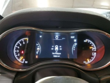 Jeep Grand Cherokee IV 2021 Jeep Grand Cherokee JEEP GRAND CHEROKEE LIMITED 5.7 Benzyna 360KM, zdjęcie 8