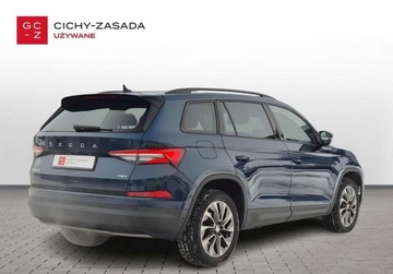 Skoda Kodiaq I SUV 2.0 TDI SCR 200KM 2021 Skoda Kodiaq 2.0TDI 200KM DSG Ambition Matrix Hak Kamera ACC Virtual Ambie, zdjęcie 4