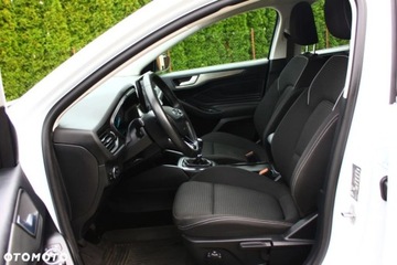 Ford Focus IV Kombi Facelifting 1.0 EcoBoost 125KM 2023 Ford Focus Ford Focus 1.0 EcoBoost Titanium Benzyna 125KM, zdjęcie 23