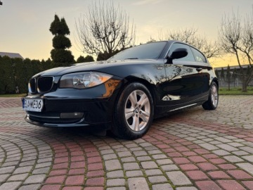 BMW Seria 1 E81/E87 Hatchback 5d E87 2.0 118d 143KM 2010 BMW Seria 1 BMW Seria 1 E8E87 2.0 2.0 Diesel 143KM Super Stan, zdjęcie 2