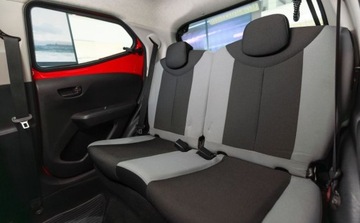 Toyota Aygo II Hatchback 5d 1.0 VVT-i 69KM 2015 Toyota Aygo 1.0 VVT-i X-play Benzyna 69KM, zdjęcie 10