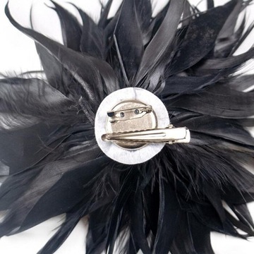 Женская брошь из перьев, декор на свадьбу