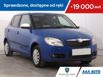 Skoda Fabia II Hatchback 1.4 i 16V 85KM 2009 Skoda Fabia 1.4 16V, GAZ, Klima