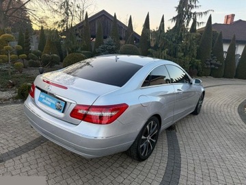 Mercedes Klasa E W212 Coupe 250 CGI BlueEFFICIENCY 204KM 2010 Mercedes E250 CGI 204KM BlueEFFICIENCY Prime Edition 2010r Zamiana!, zdjęcie 2