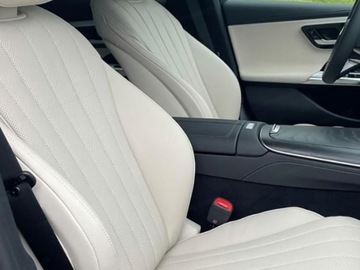 Mercedes Klasa E W214 Sedan 2.0 220d 197KM 2024 220 d 4-Matic Avantgarde Sedan 2.0 (197KM) 2024, zdjęcie 3
