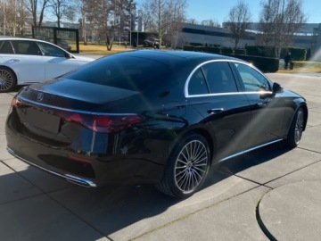 Mercedes Klasa E W214 Sedan 2.0 220d 197KM 2026 E Klasa 220 d 4-Matic Exclusive 2.0 (197KM) 2026, zdjęcie 3