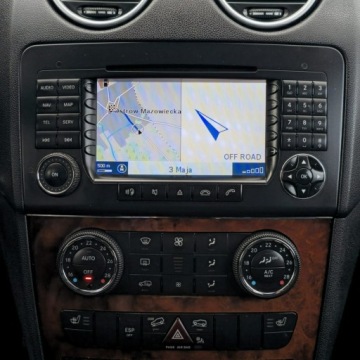 Mercedes Klasa M W164 Off-roader 3.0 V6 (280 CDI) 190KM 2006 Mercedes ML 280 CDI 4Matic 7G Automat 3.0 Diesel, zdjęcie 32