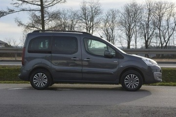 Peugeot Partner II 2018 Peugeot Partner 1.2T nawi doinwestowany Car Play, zdjęcie 10