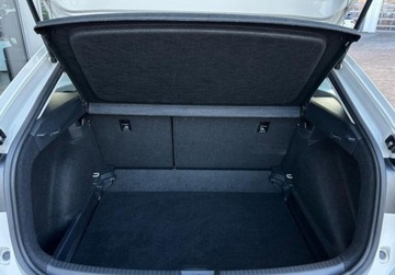 Volkswagen Taigo 1.0 TSI 95KM 2023 Volkswagen Taigo Life Pakiety, VW 23, Front Assist, Bezwypadkowy, Salon P, zdjęcie 10