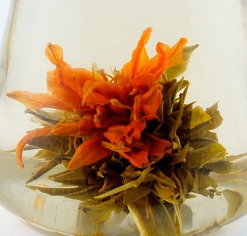 Цветущий чайный сервиз, 9 предметов, БЕЛАЯ СВЕЧНАЯ КОРОБКА