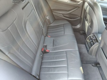 BMW Seria 5 F10-F11 Touring Facelifting 520d 190KM 2017 BMW 520 X-Drive 4x4, zdjęcie 13