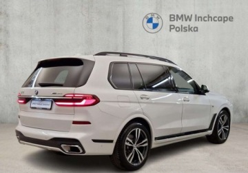 BMW X7 SUV Facelifting 3.0 40d 352KM 2025 BMW X7 BMW X7 xDrive40d M Sport Biala Perla 352 KM G07 2025 3.0, zdjęcie 4