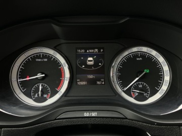 Skoda Karoq Crossover 1.5 TSI ACT 150KM 2021 Skoda Karoq Style ! Aktywny Tempomat ! Podgrzewane, zdjęcie 15