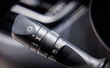 Toyota C-HR I Crossover Facelifting 2.0 Hybrid Dynamic Force 184KM 2021 Toyota C-HR 2.0 Hybrid Executive VIP 2.0 Hybryda 184KM, zdjęcie 33