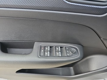 Renault Arkana SUV 1.3 TCe 140KM 2021 Renault Arkana 1.3 TCe mHEV Zen EDC, zdjęcie 16