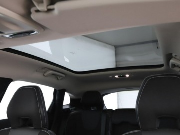 Volvo V40 II Hatchback Facelifting 2.0 D2 120KM 2016 Volvo V40 2.0d Automat Momentum Nawigacja Tempomat, zdjęcie 34