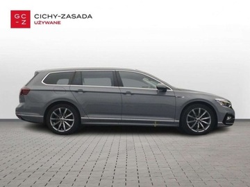 Volkswagen Passat B8 Variant Facelifting 2.0 TDI SCR 200KM 2022 Volkswagen Passat 2.0 TDI 200KM 4x4 DSG R Line Kamera Virtual Hak LED Matr, zdjęcie 5