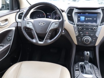 Hyundai Santa Fe III SUV Facelifting 2.0 CRDi 185KM 2017 Hyundai Santa Fe 2.0 CRDi, Salon Polska, zdjęcie 6