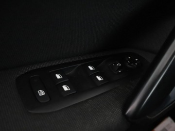 Peugeot 308 II Hatchback Facelifting 1.2 PureTech 130KM 2018 Peugeot 308 Allure automat panorama, zdjęcie 34