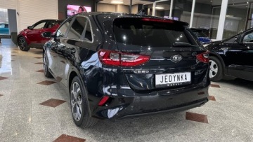 Kia Ceed III Hatchback 1.4 DOHC 100KM 2019 Kia Ceed 1,4 benzyna Kamera Nawigacja full LED 1.4 Benzyna 100KM, zdjęcie 27