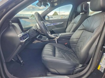 BMW Seria 7 G70 2025 BMW Seria 7 750xe 2025 3.0 Hybryda 389KM, zdjęcie 7