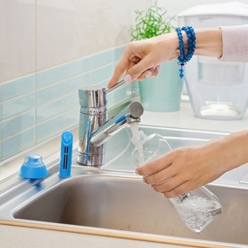 Бутылка с синим фильтром Dafi 0,7л + 2 фильтра