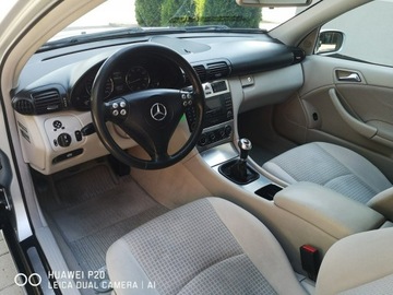 Mercedes Klasa C W203 Coupe W203 1.8 (C 180 Kompressor) 143KM 2005 Mercedes C 180 1.8Compresor 143KM Klimatronic Alu, zdjęcie 10