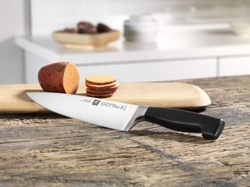 Поварской нож Zwilling 20 см.