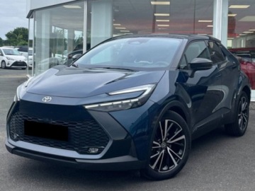 Toyota C-HR II SUV 1.8 Hybrid 140KM 2025 Od ręki - Executive 1.8 Hybrid 140KM | Podgrzewane fotele!, zdjęcie 1