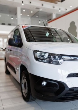 Toyota 2022 Toyota Proace City City 1.5 D-4D Standard 2,0t Active 1.5 Diesel 102KM, zdjęcie 13