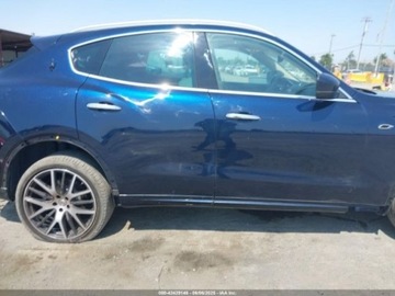 Maserati Levante 2022 Maserati Levante 2022 MASERATI LEVANTE MODENA 3.0 Benzyna 424KM, zdjęcie 8