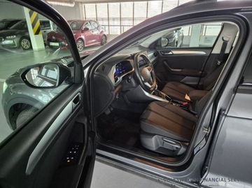 Volkswagen T-Roc I SUV Facelifting 1.5 TSI ACT 150KM 2022 Volkswagen T-Roc Gwarancja, ASO 1.5 Benzyna 150KM, zdjęcie 6