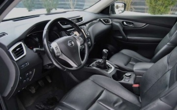 Nissan X-Trail III Terenowy dCi 130KM 2015 Nissan X-Trail GWARANCJA, 4x4, 1.6 Diesel 130KM, Panorama, Kamera 360, Xen, zdjęcie 4