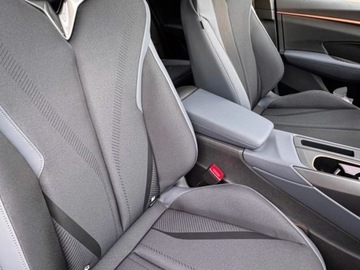 Cupra Terramar SUV 1.5 eTSI 150KM 2025 CUPRA Terramar 1.5 eTSI mHEV DSG Suv 150KM 2025, zdjęcie 4