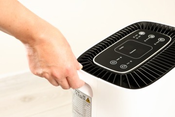 OSUSZACZ POWIETRZA POCHŁANIACZ WILGOCI OCZYSZCZACZ 10L/24H TIMER HIGROSTAT