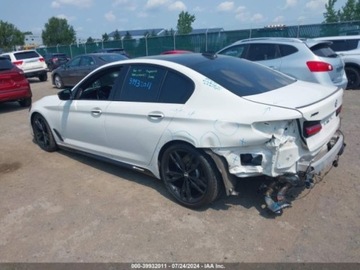 BMW Seria 5 G30-G31 2018 BMW Seria 5 2018 BMW 5 Series M550i xDrive Sedan 4.4 Benzyna 456KM, zdjęcie 2