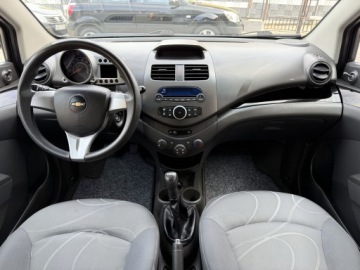 Chevrolet Spark II Hatchback facelifting 1.0L DOHC 68KM 2013 Chevrolet Spark TYLKO 76tyśkm 1WŁ 1.0b ORYGINAŁ LAKIER 2013r Opcja LT KLIMA, zdjęcie 7