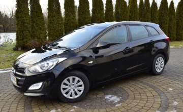 Hyundai i30 II Wagon Facelifting 1.4 MPI 100KM 2017 Hyundai i30 1.4 MPI Benzyna 100KM Lift Klima LEDy 1wlasciciel Bezwypadkowy, zdjęcie 1
