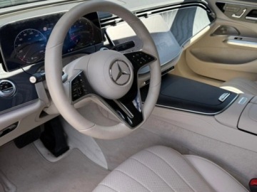 Mercedes Klasa E W214 Sedan 2.0 200 204KM 2025 E Klasa 200 4-Matic Exclusive 2.0 (204KM) 2025, zdjęcie 5